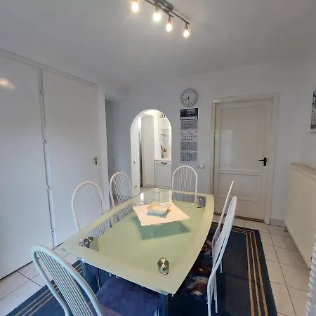Apartment Albert *